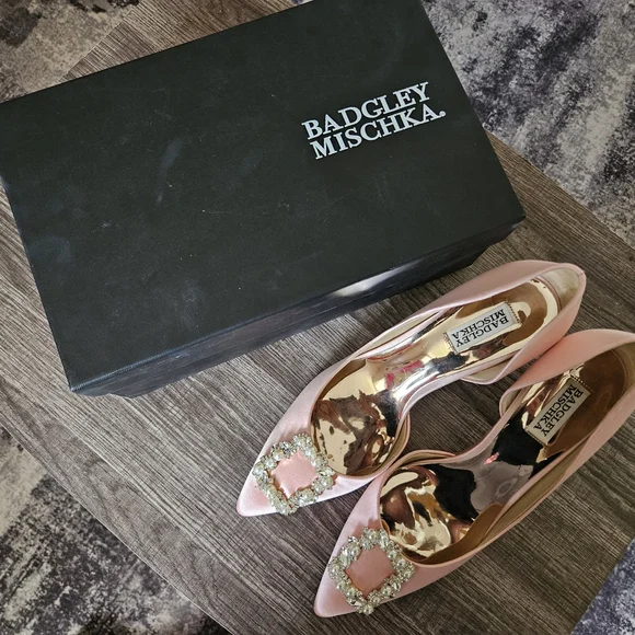 Badgley Mischka Pink Embellished Women's Shoes Sz 9 - Picture 2 of 8